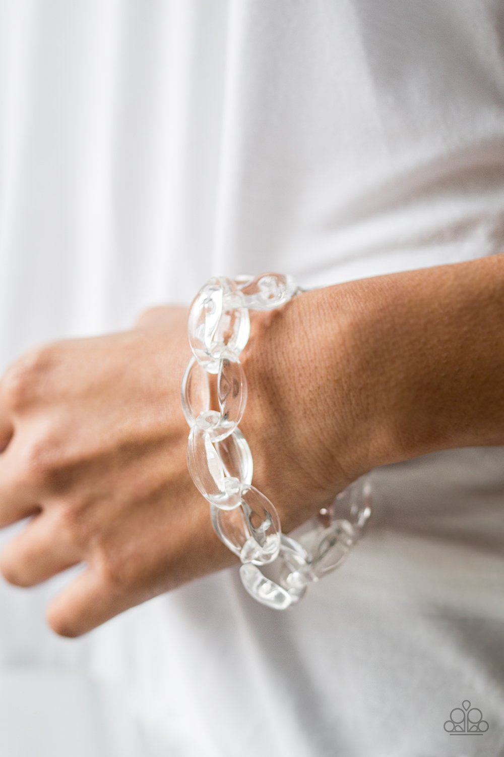 Ice Ice Baby - white - Paparazzi bracelet
