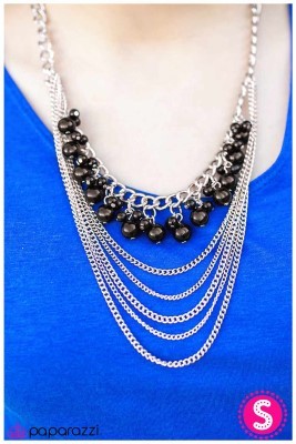 I'm Bringing Sexy Back - Paparazzi necklace