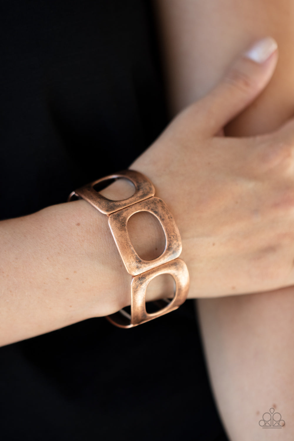 In OVAL Your Head - copper - Paparazzi bracelet