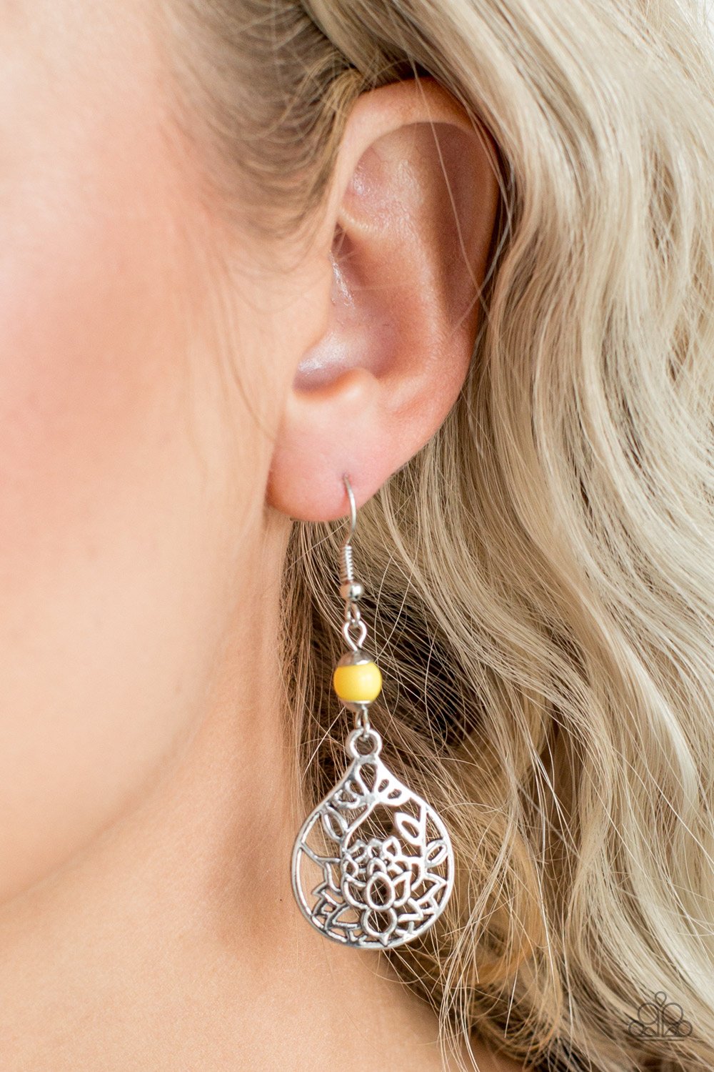 In Bloom - yellow - Paparazzi earrings
