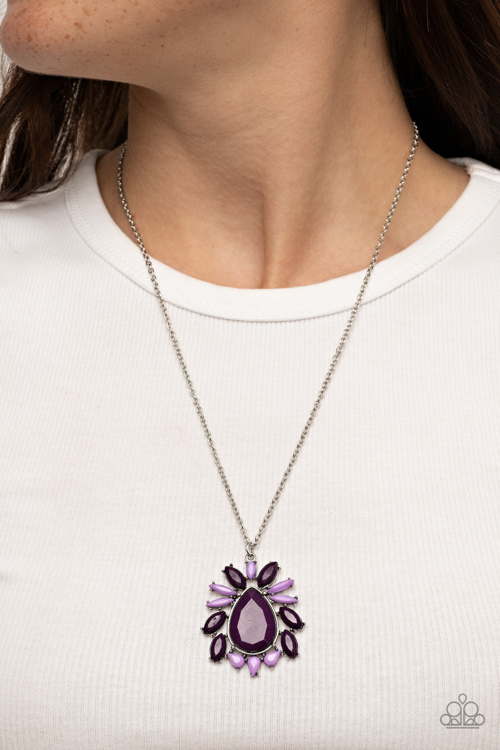 Indie Icon - purple - Paparazzi necklace