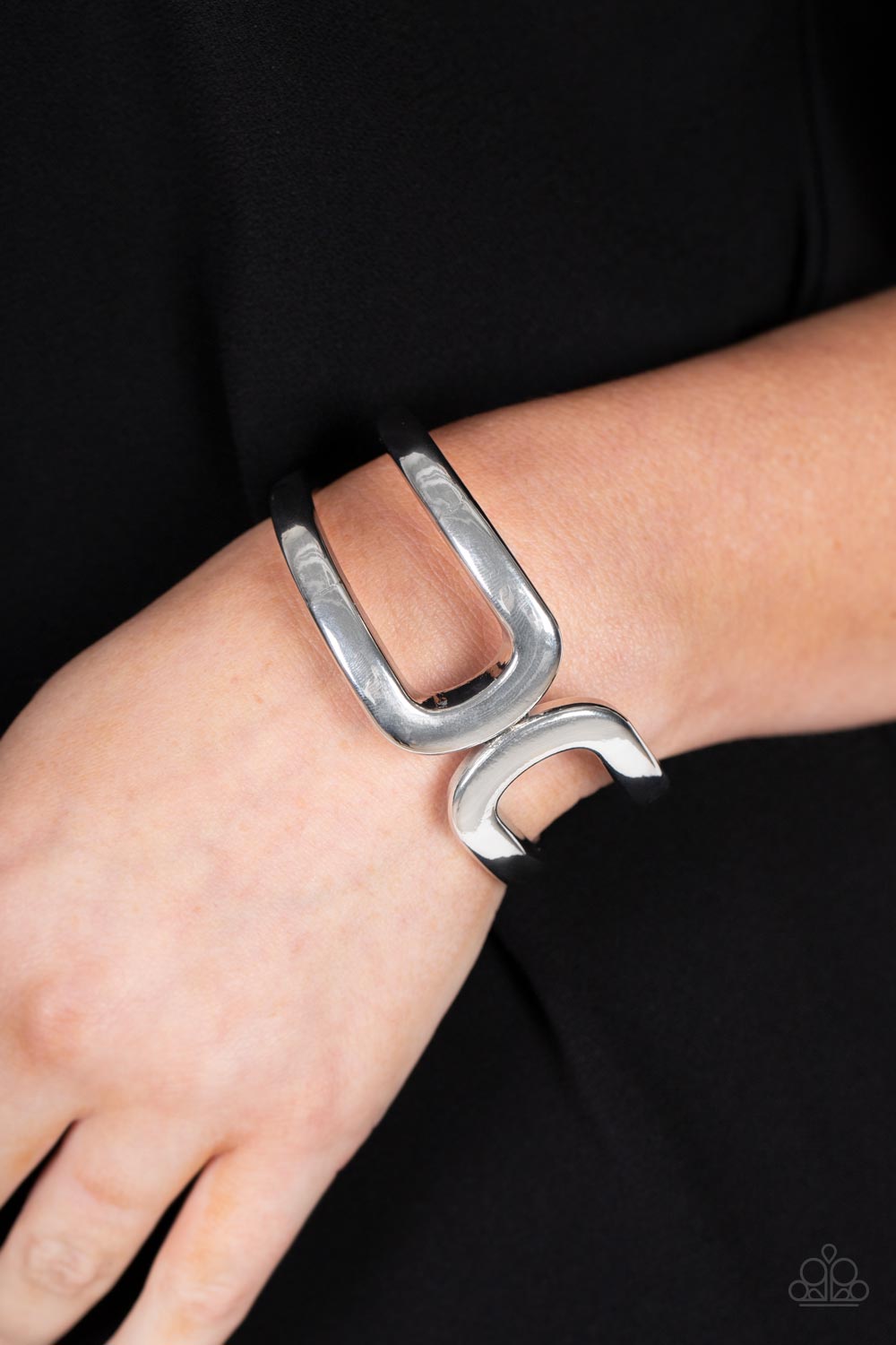 Industrial Empress - silver - Paparazzi bracelet