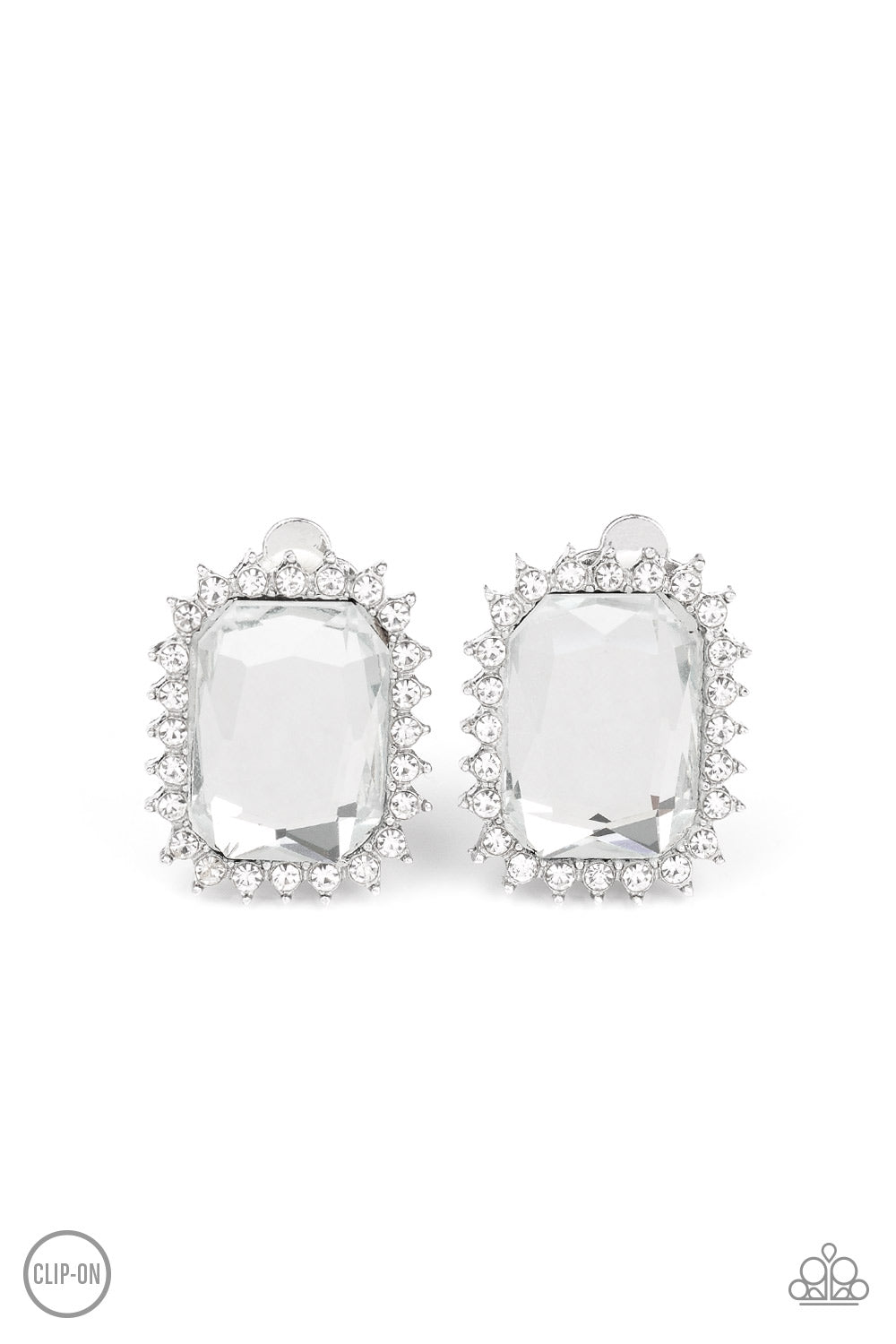 Insta Famous - white - Paparazzi CLIP ON earrings