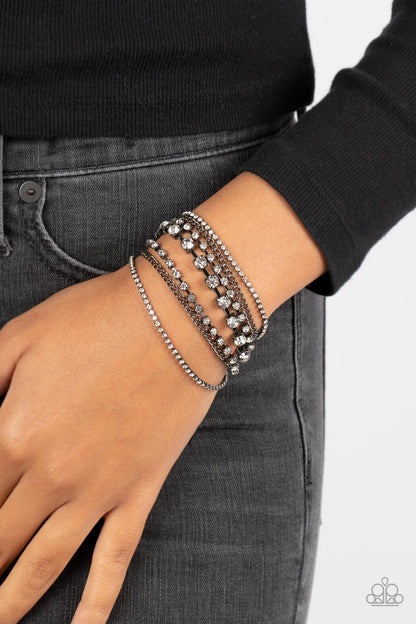 Interstellar Interlude - black - Paparazzi bracelet