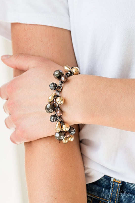 Invest In This-black-Paparazzi bracelet