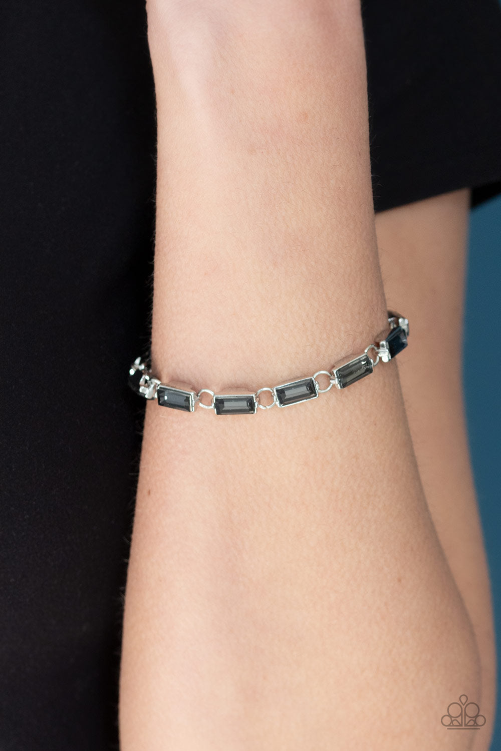 Irresistibly Icy - silver - Paparazzi bracelet