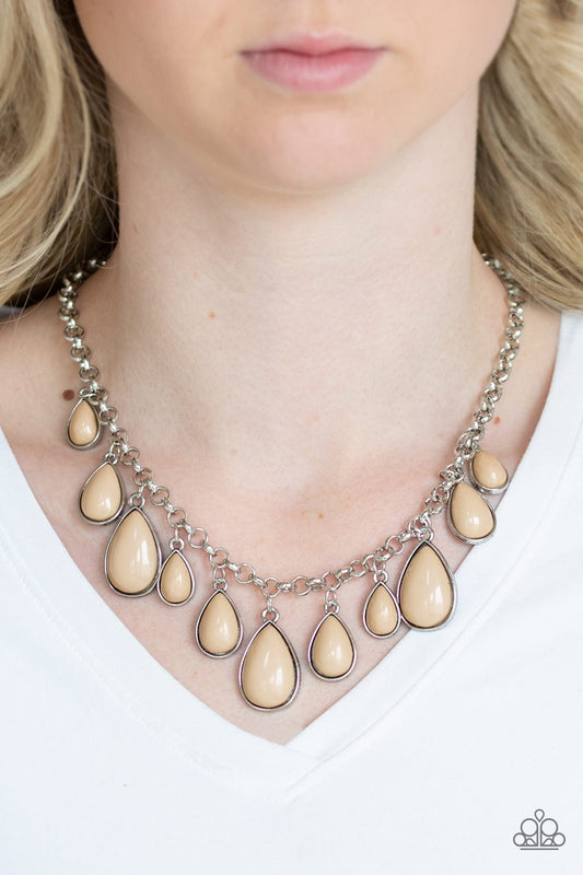 Jaw Dropping Diva-brown-Paparazzi necklace