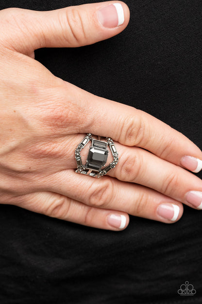 Jazzy Jewels - silver - Paparazzi ring