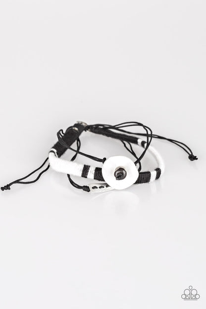 Jetsetter Journey - black - Paparazzi bracelet