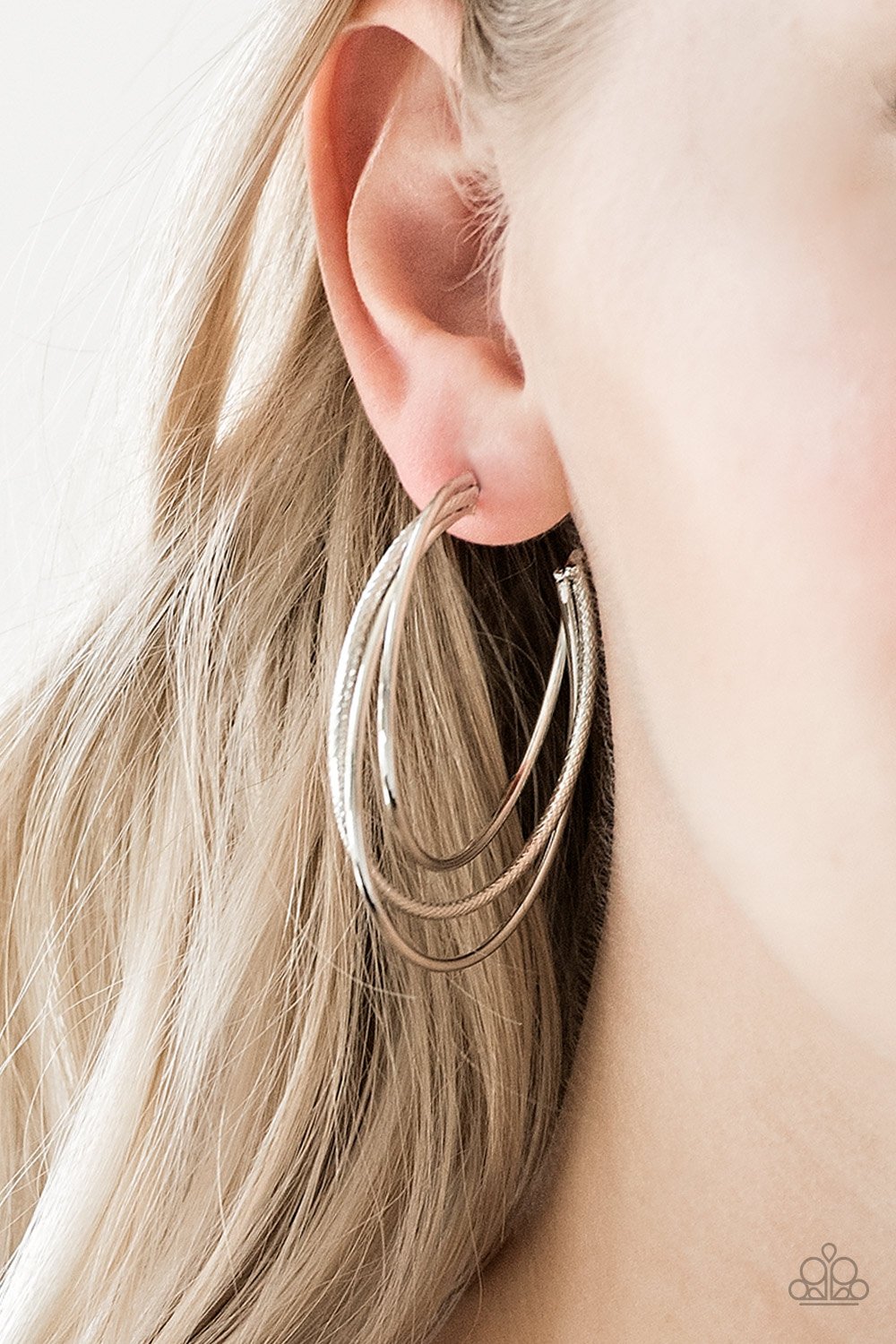 Jumpin Through Hoops - silver - Paparazzi earrings
