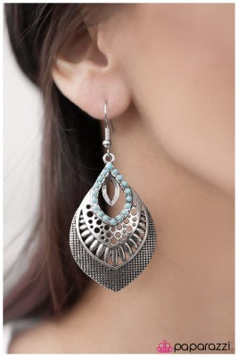 Jungle tour - blue - Paparazzi earrings