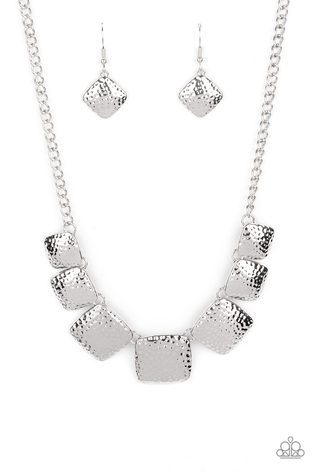 Keeping It RELIC - silver - Paparazzi necklace