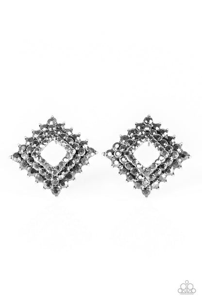Kensington Keepsake - silver - Paparazzi earrings