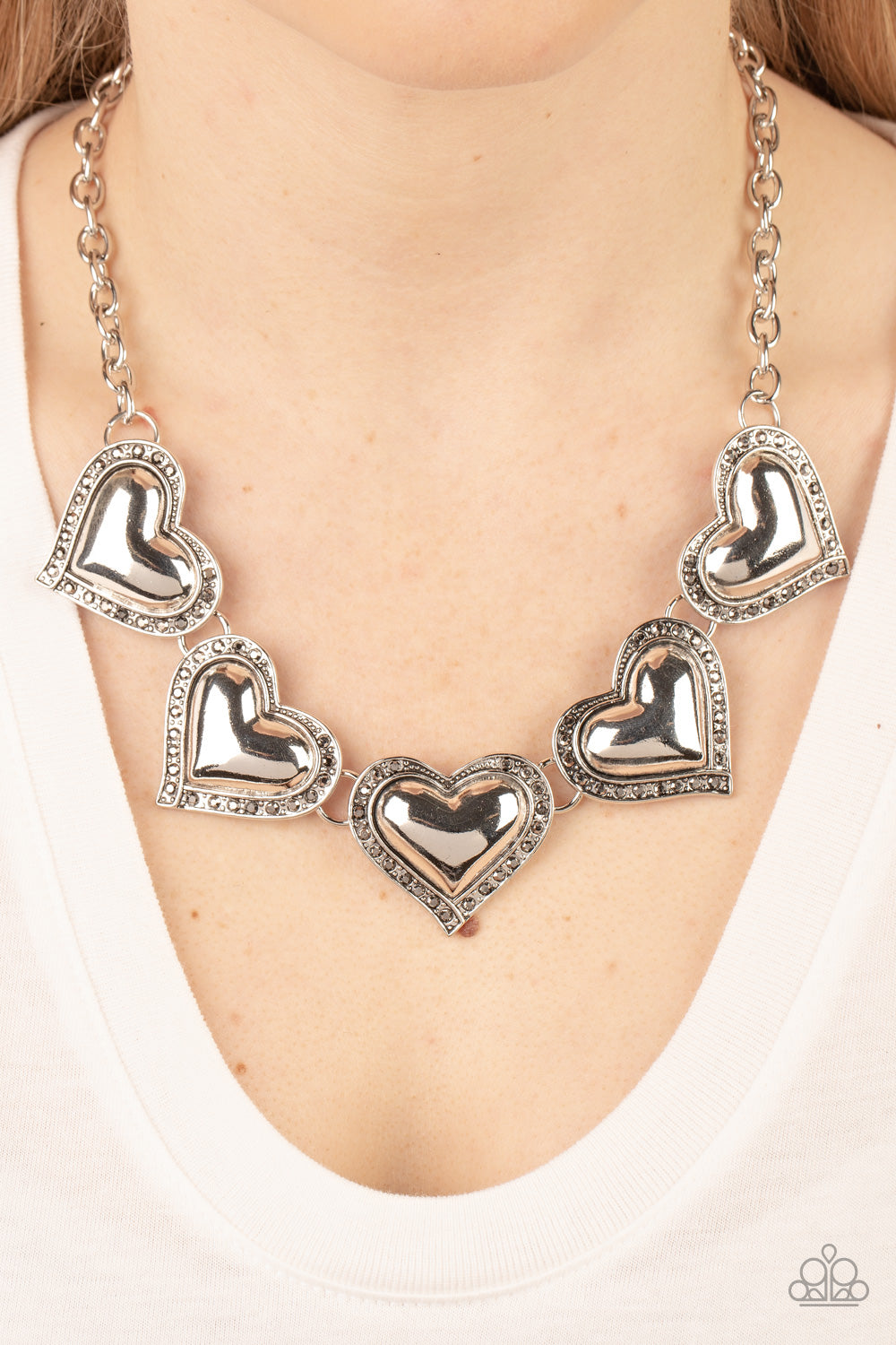 Kindred Hearts - silver - Paparazzi necklace