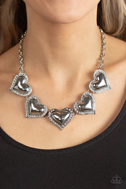 Kindred Hearts - white - Paparazzi necklace