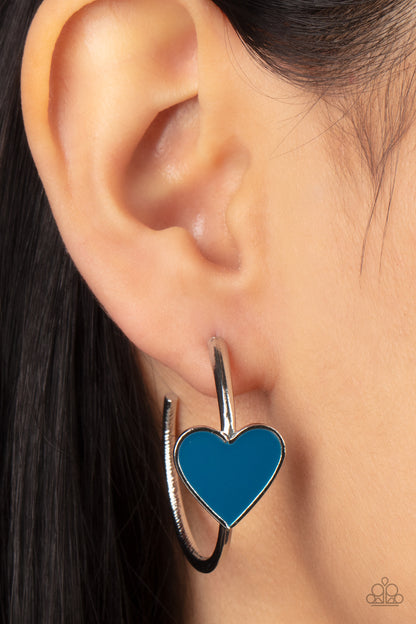 Kiss Up - blue - Paparazzi earrings