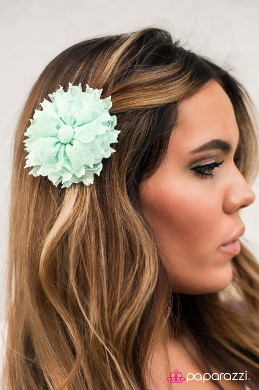 LACE Be Honest - Paparazzi hair Clip