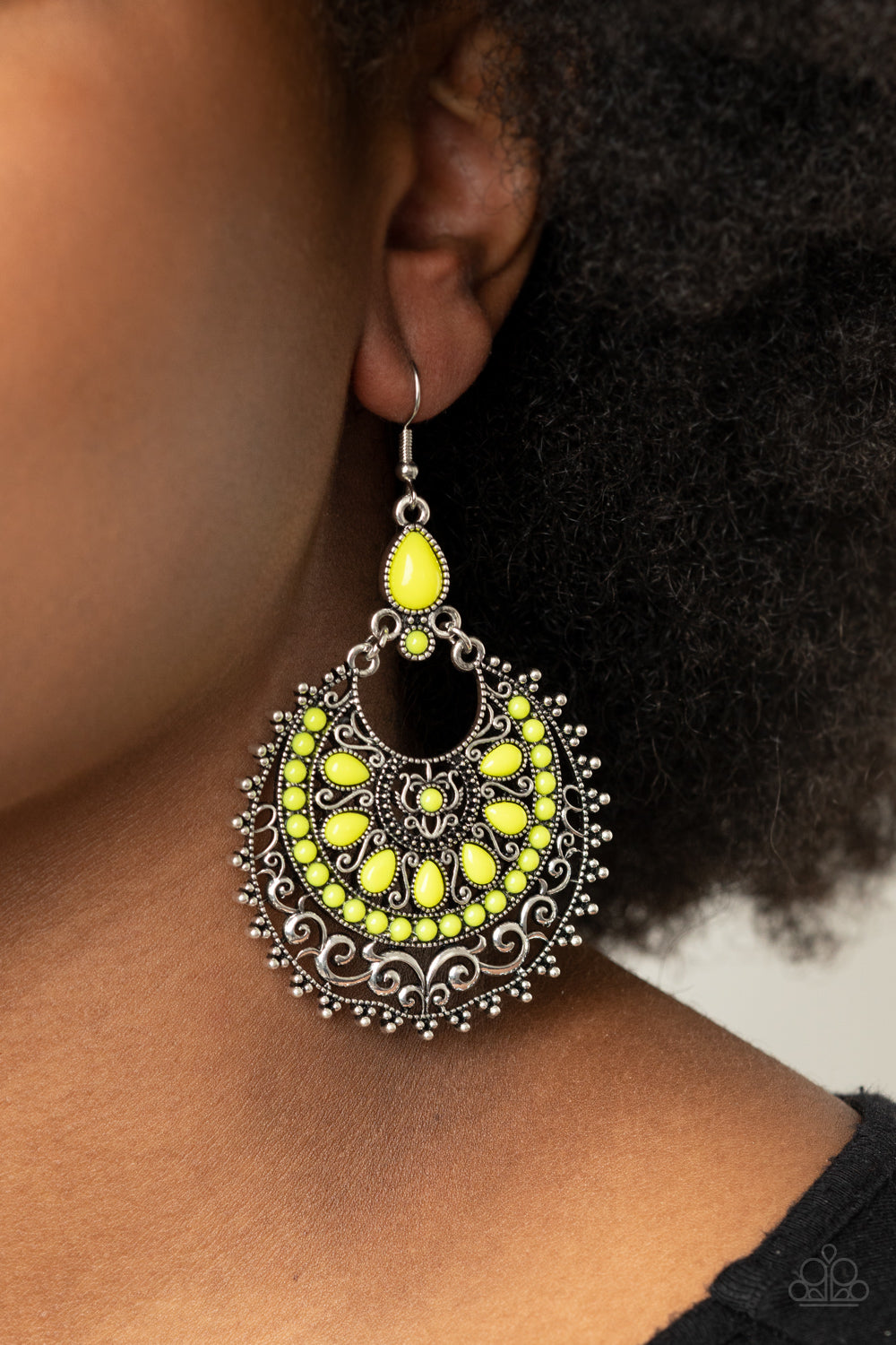 Laguna Leisure - yellow - Paparazzi earrings