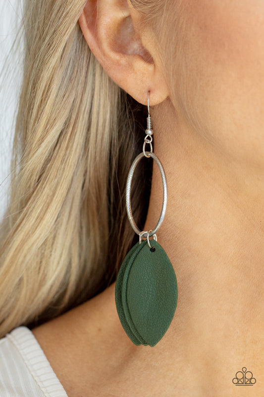 Leafy Laguna - green - Paparazzi earrings