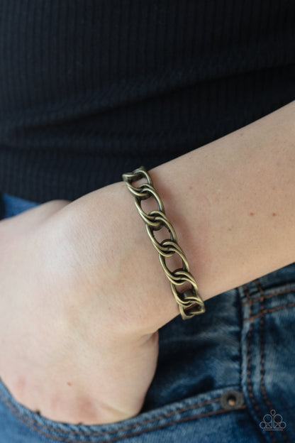 Link Tank-brass-Paparazzi bracelet