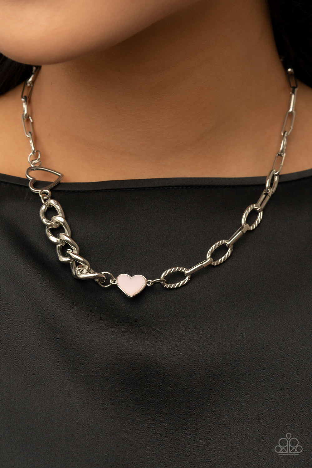 Little Charmer - pink - Paparazzi necklace