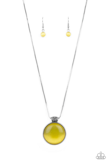 Look Into My Aura - yellow - Paparazzi necklace