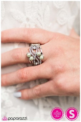 Lost in Bliss - Paparazzi ring