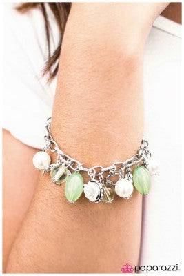 Love Doves - Green - Paparazzi bracelet