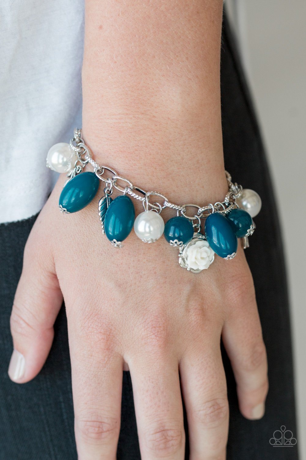 Love Doves - blue - Paparazzi bracelet