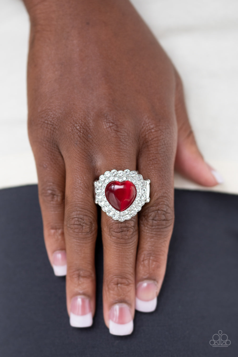Lovely Luster - red - Paparazzi ring