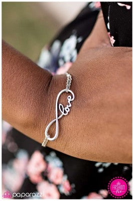 Lovers Leap - Paparazzi bracelet