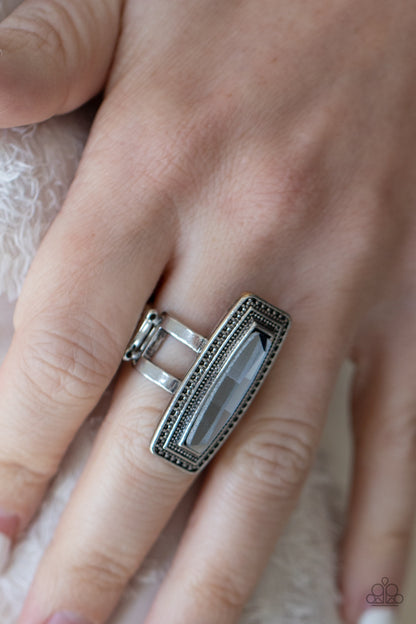 Luminary Luster - silver - Paparazzi ring