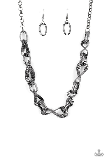 METAL of Honor - black - Paparazzi necklace