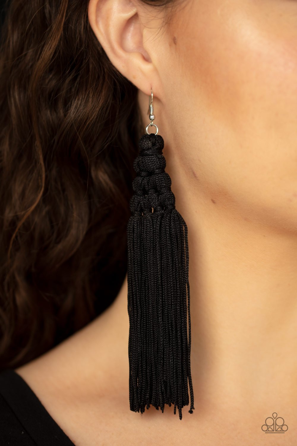 Magic Carpet Ride-black-Paparazzi earrings