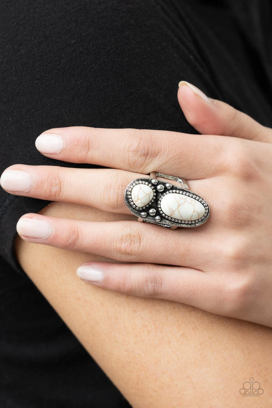 Magical Mesas - white - Paparazzi ring