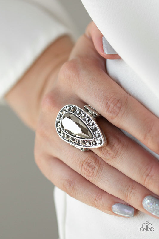 Majestic Mayhem-silver-Paparazzi ring