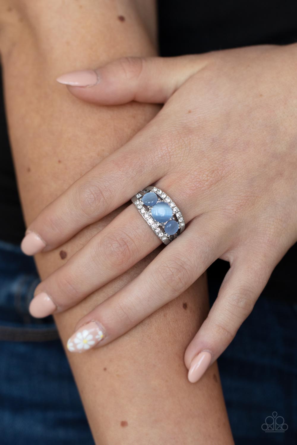 Majestically Mythic - blue - Paparazzi ring