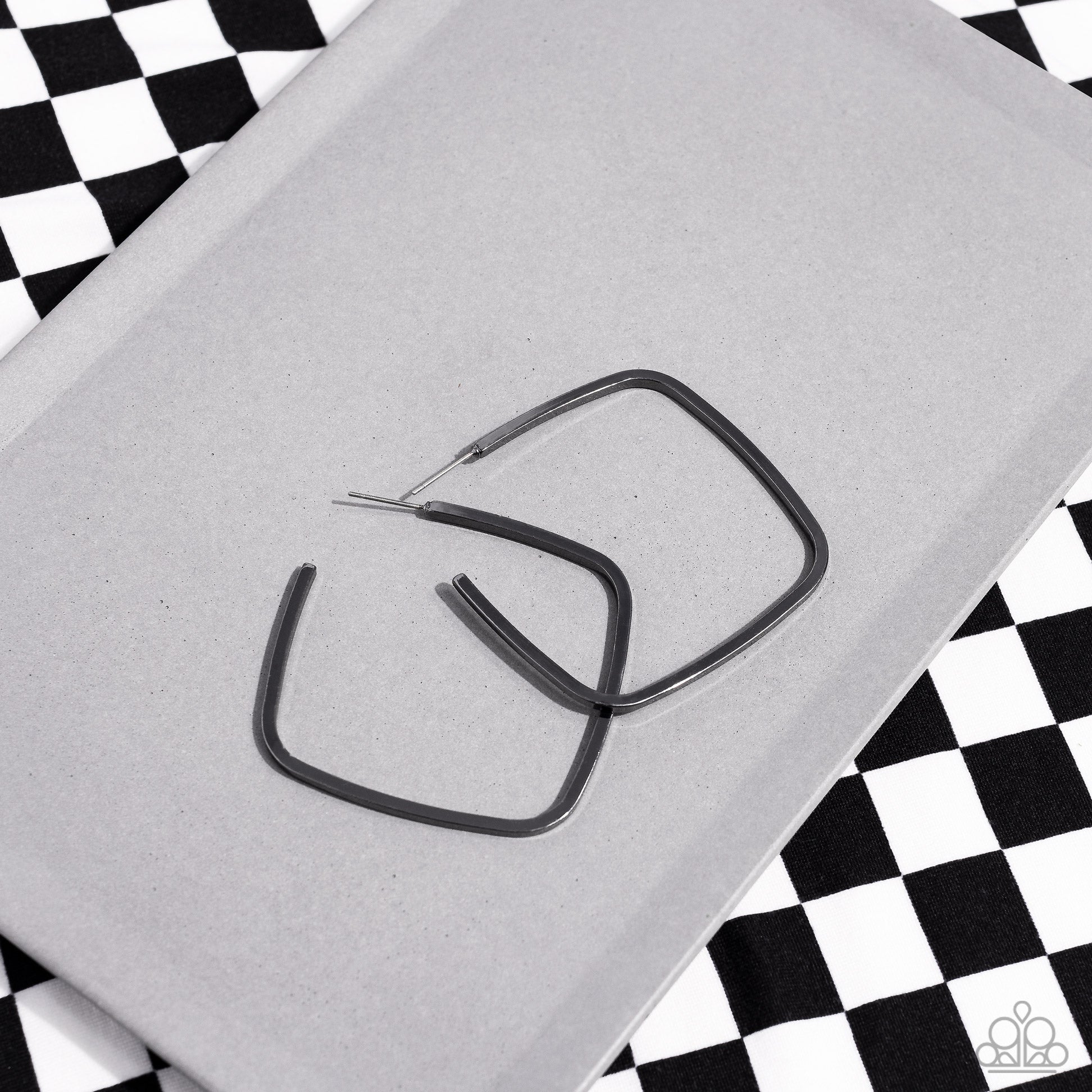 Major Flex - black - Paparazzi earrings