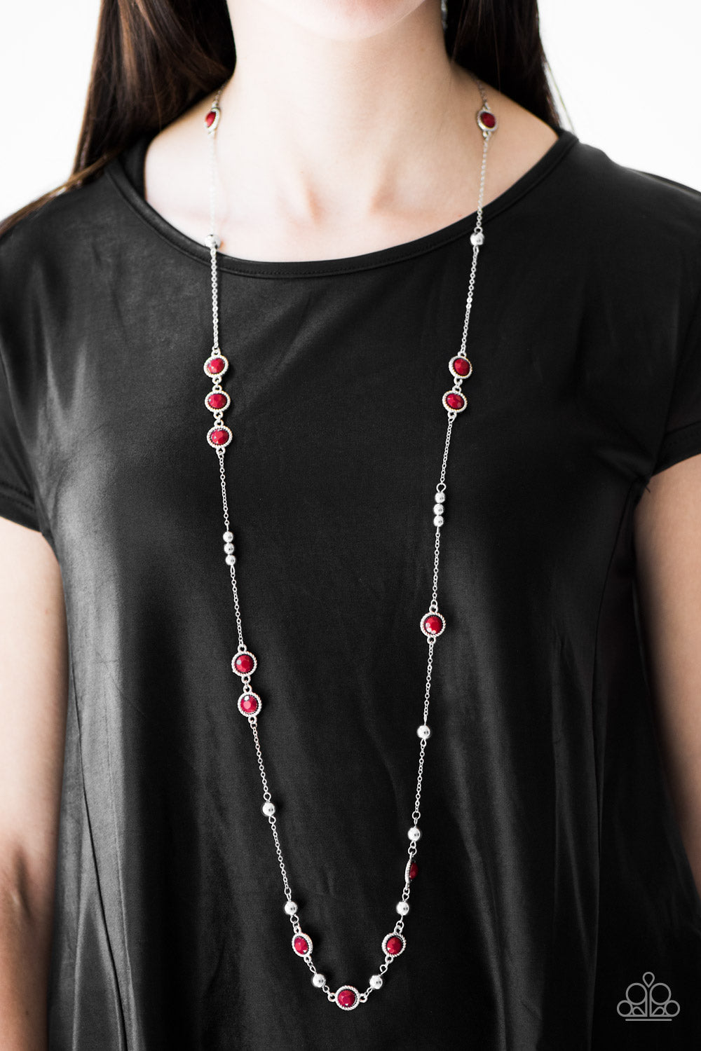 Make A Scene - red - Paparazzi necklace