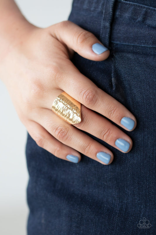 Make Your Mark - gold - Paparazzi ring