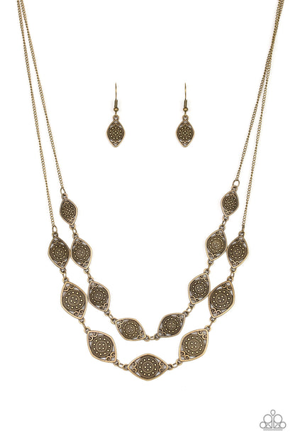 Make Yourself at HOMESTEAD - brass - Paparazzi necklace