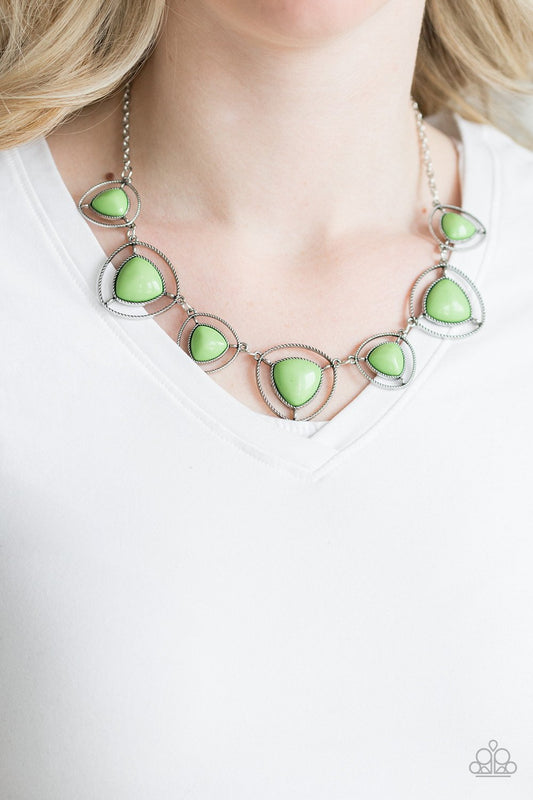 Make a Point-green-Paparazzi necklace