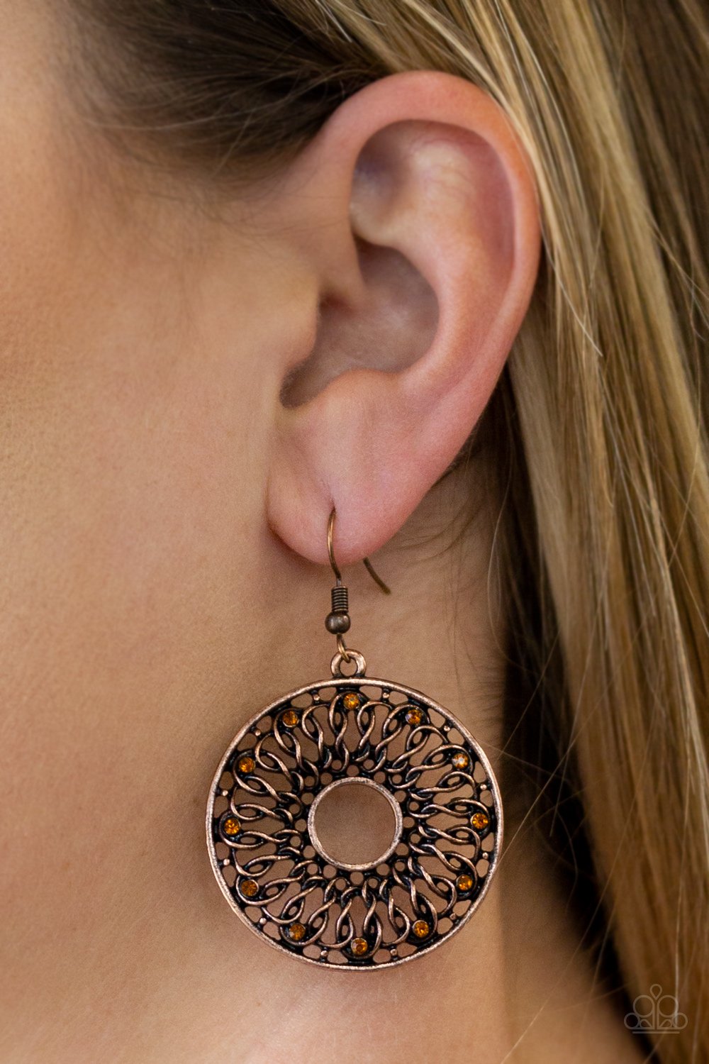 Malibu Musical - copper - Paparazzi earrings