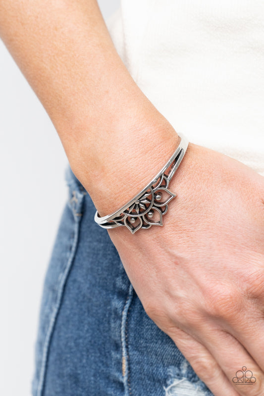 Mandala Mindfulness - silver - Paparazzi bracelet