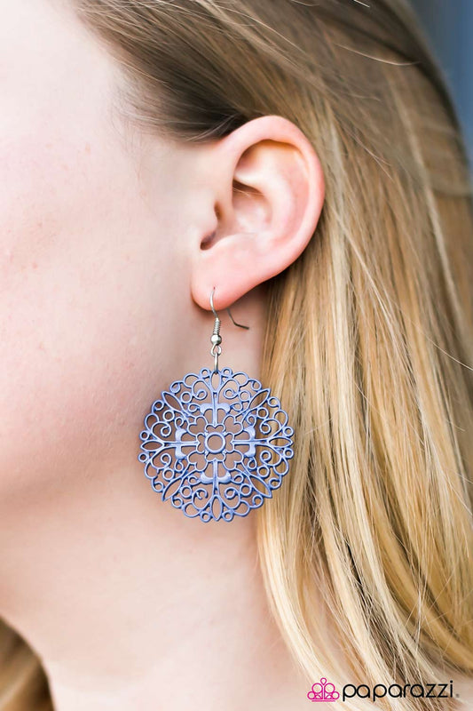 Maritime Mariner - Paparazzi earrings