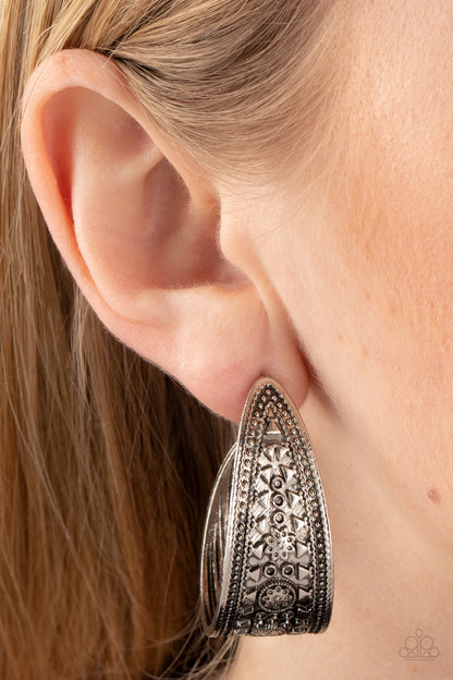 Marketplace Mixer - silver - Paparazzi earrings