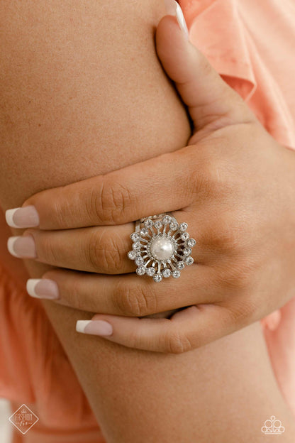 Maypole Dance - white - Paparazzi ring