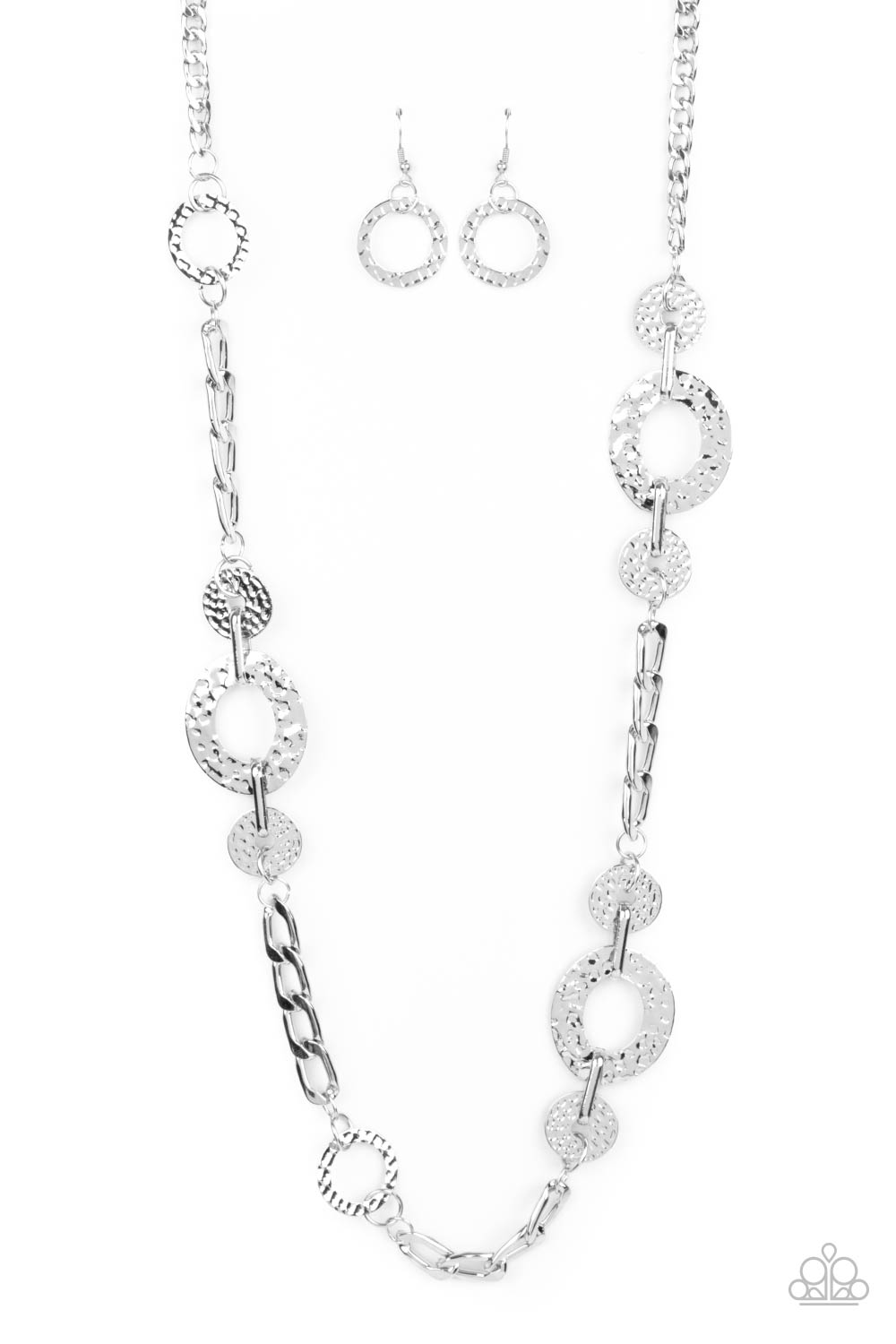 Mechanically Metro - silver - Paparazzi necklace