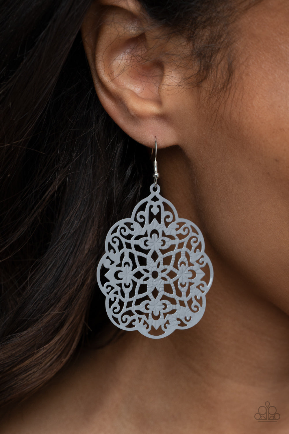 Mediterranean Eden - silver - Paparazzi earrings