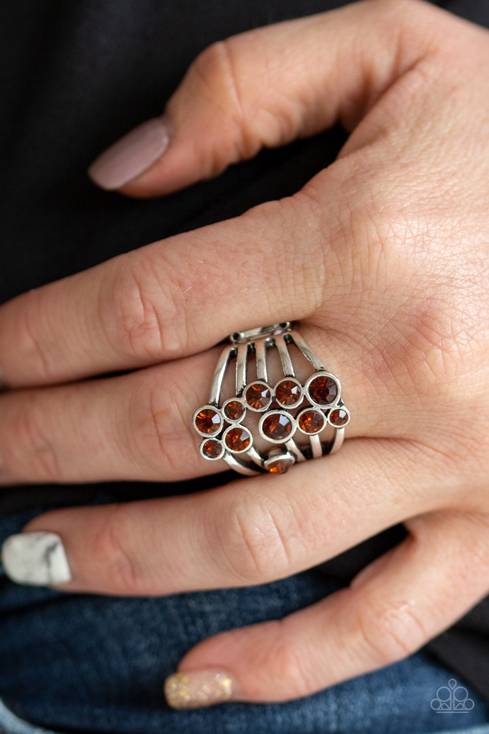 Meet in the Middle-brown-Paparazzi ring